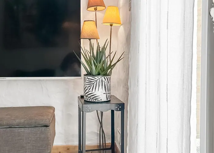 Calme Jardin & Parking Prox Royan 2 아파트