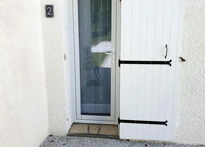 아파트 Calme Jardin & Parking Prox Royan 2 *