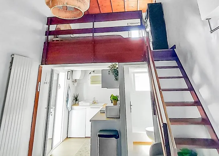 Calme Jardin & Parking Prox Royan 2 * 메디스